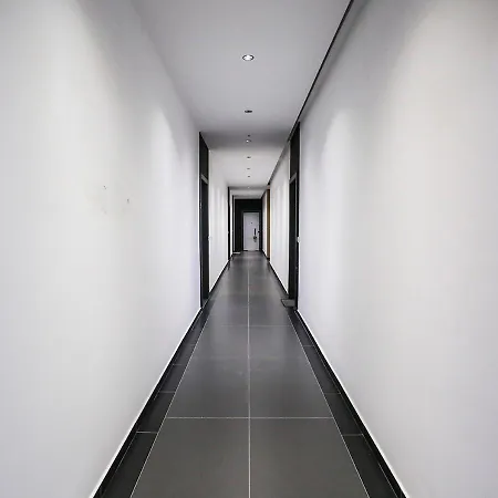 Apartamento Luxury Square 21 *